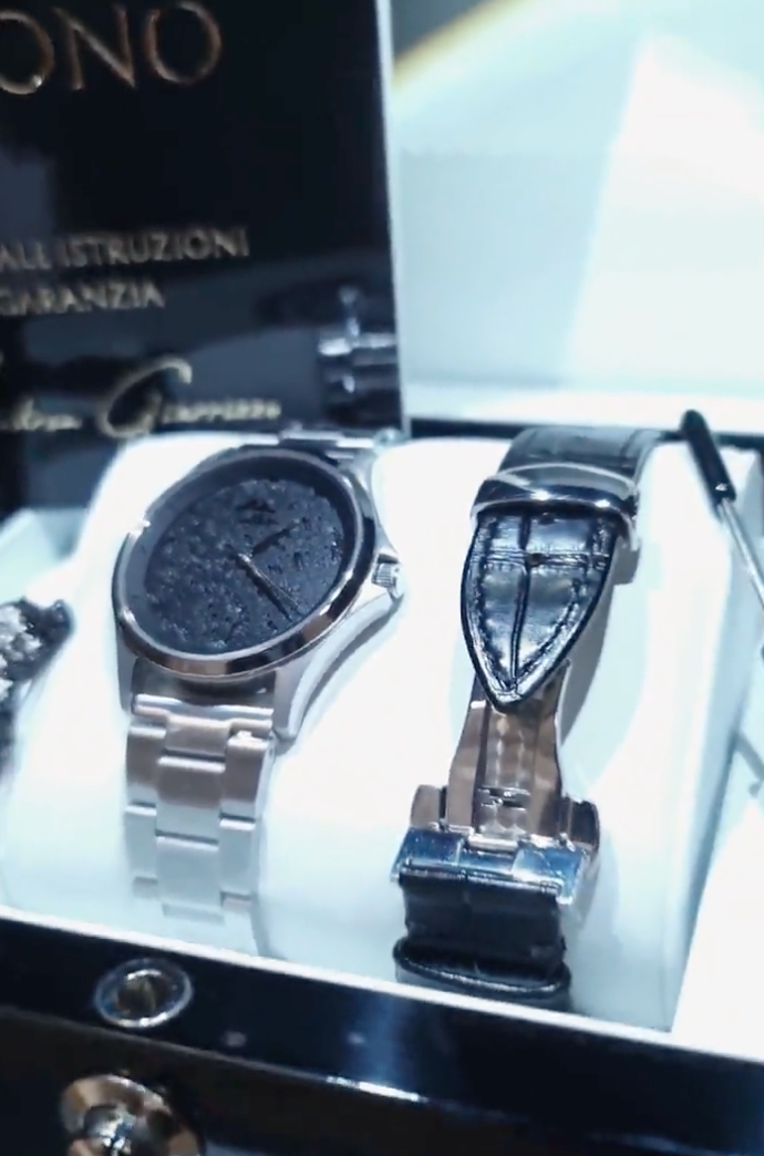 Orologio CRONO - Pietra lavica e Titanio (SILVER)